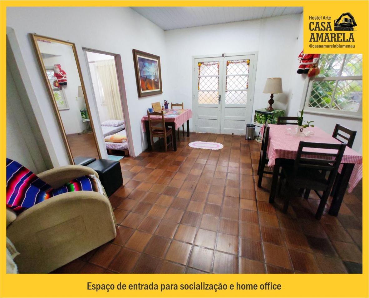 Casa Amarela Blumenau Hospedagem Alternativa Hostel Εξωτερικό φωτογραφία