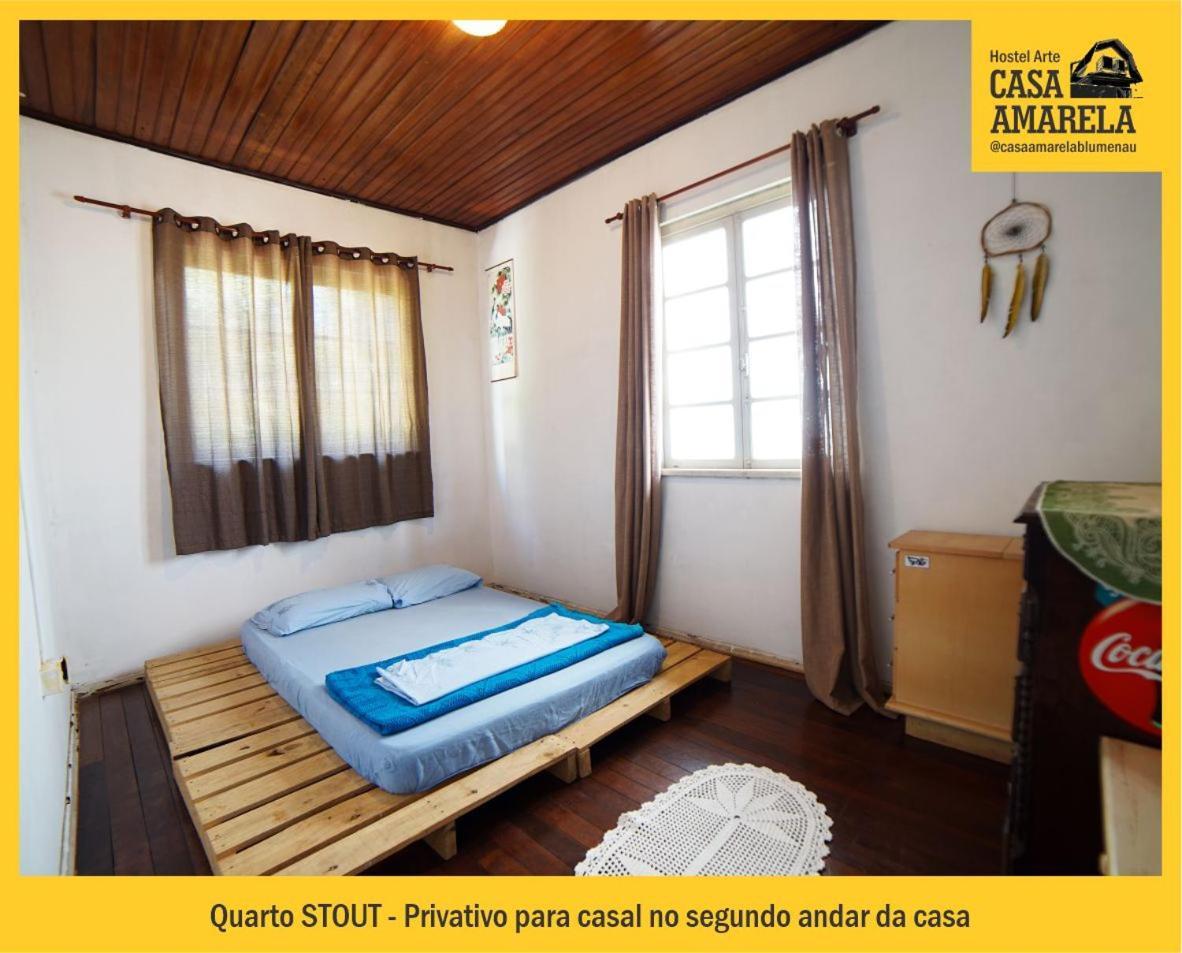 Casa Amarela Blumenau Hospedagem Alternativa Hostel Εξωτερικό φωτογραφία